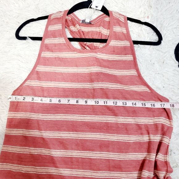 4x$25 JOIE New with trash strip long tunic top large red - Picture 5 of 11